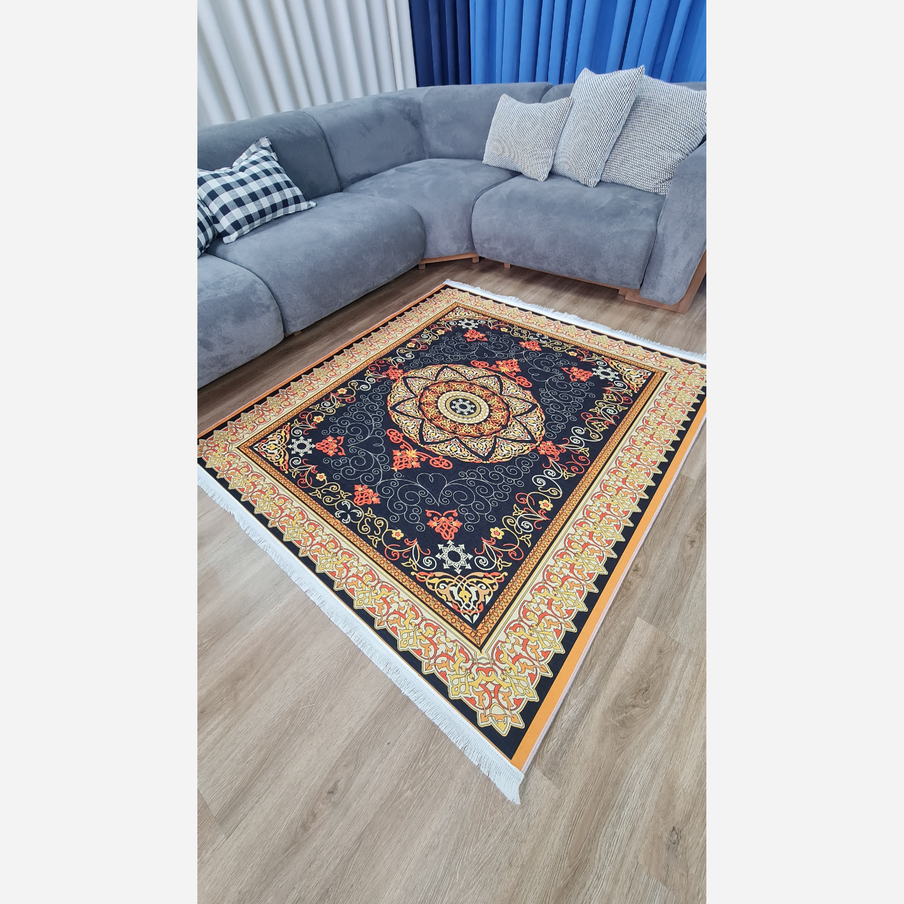 فرشینه مدرن مربع ضد پرز و ضد حساسیت a132 (پس کرایه)