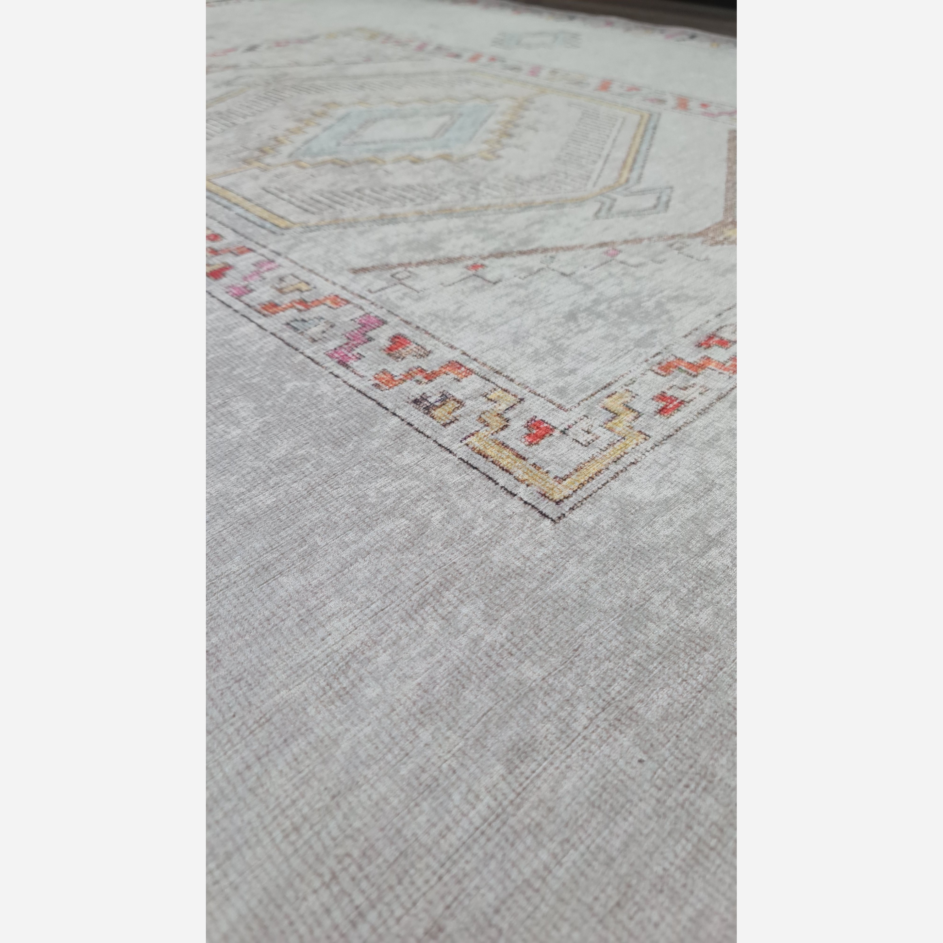 فرشینه مخمل راهرویی رویه مخمل هازان ترک کد 20250420 (پس کرایه)