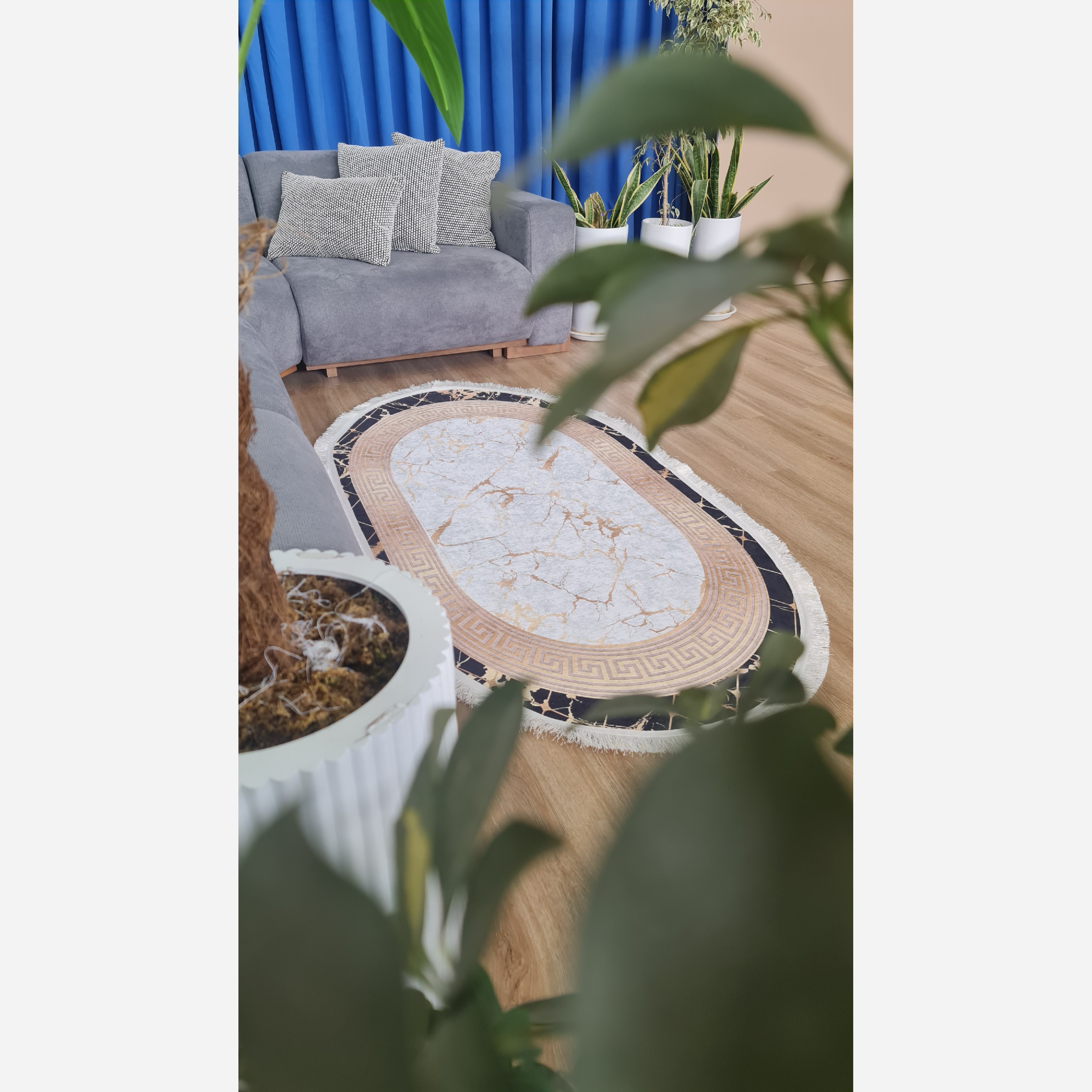 فرشینه بیضی مدرن طرح جدید جنس رویه مخمل هازان ترک (پس کرایه)
