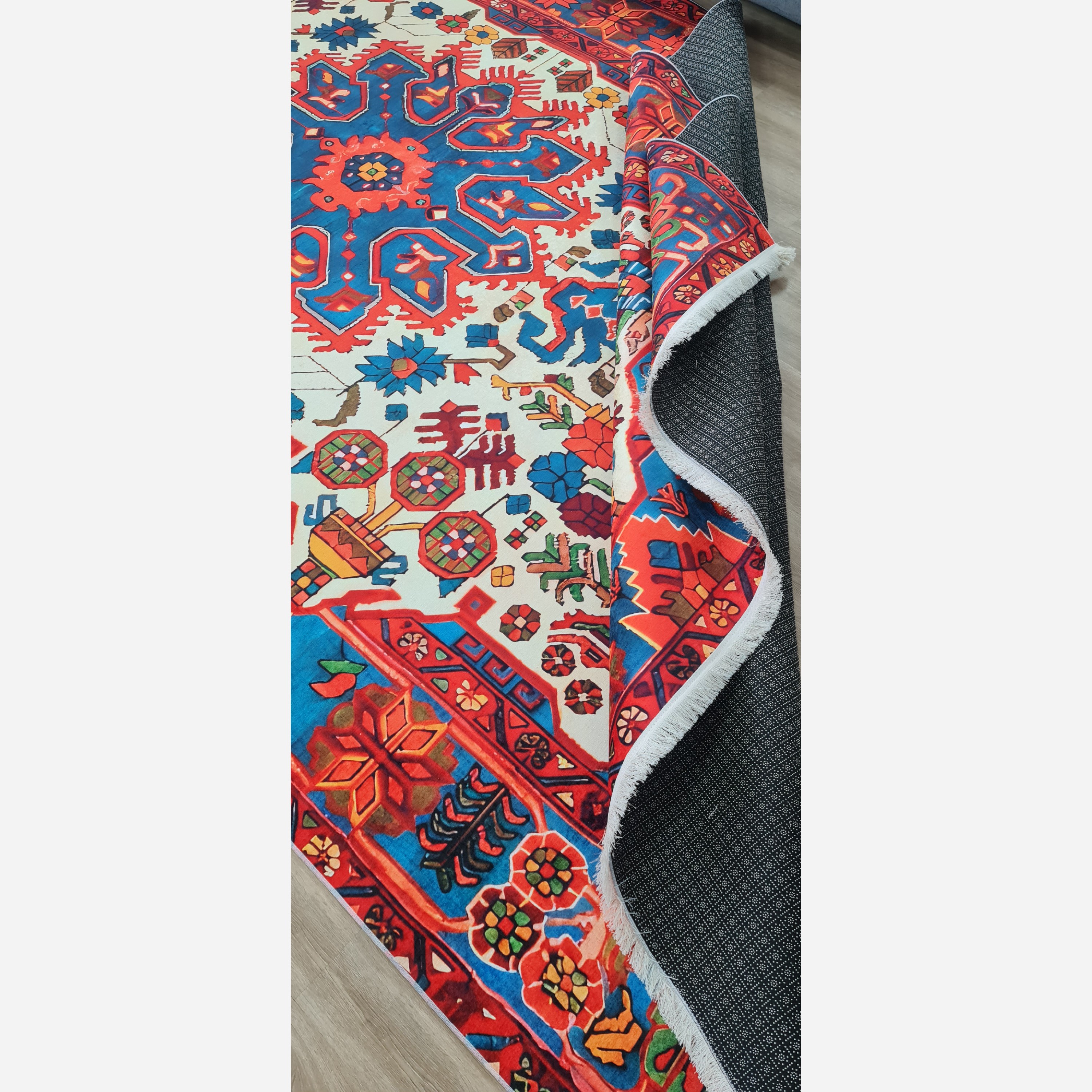 خرید فرش مخمل سنتی قرمز لاکی استُپ دار (ابعاد دلخواه) (پس کرایه)